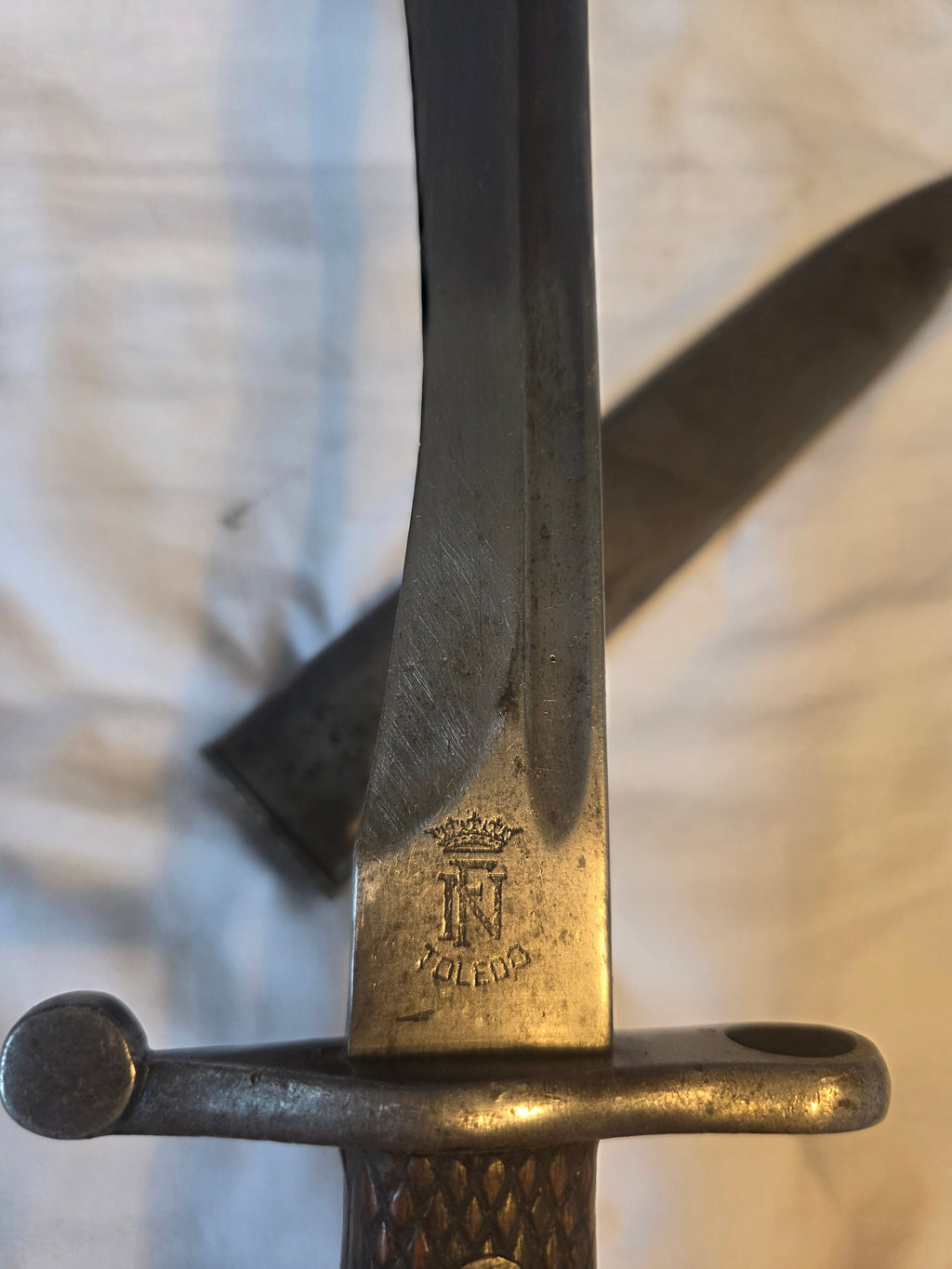 Spanish M1941 Bayonet – Toledo Manufacture – Matching Numbered Scabbard